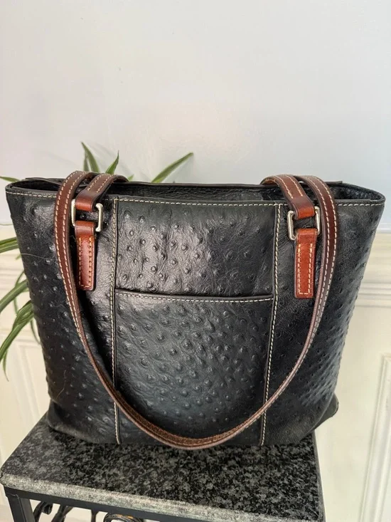 Dooney & Bourke Lexington Black Ostrich Style Leather Brown Trim Tote Bag - Picture 3 of 13